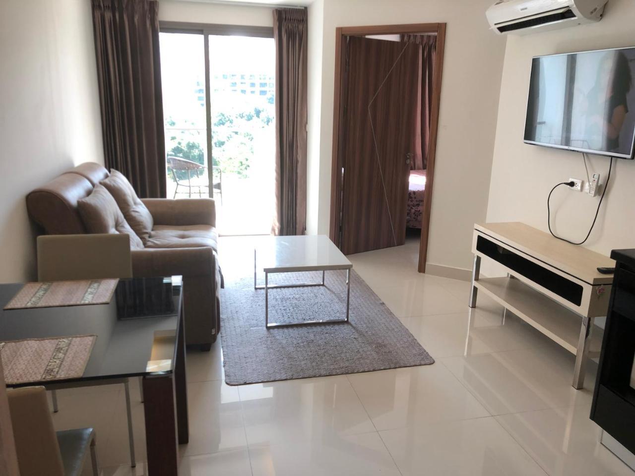 Club Royal Wongamat Lägenhet Pattaya Exteriör bild
