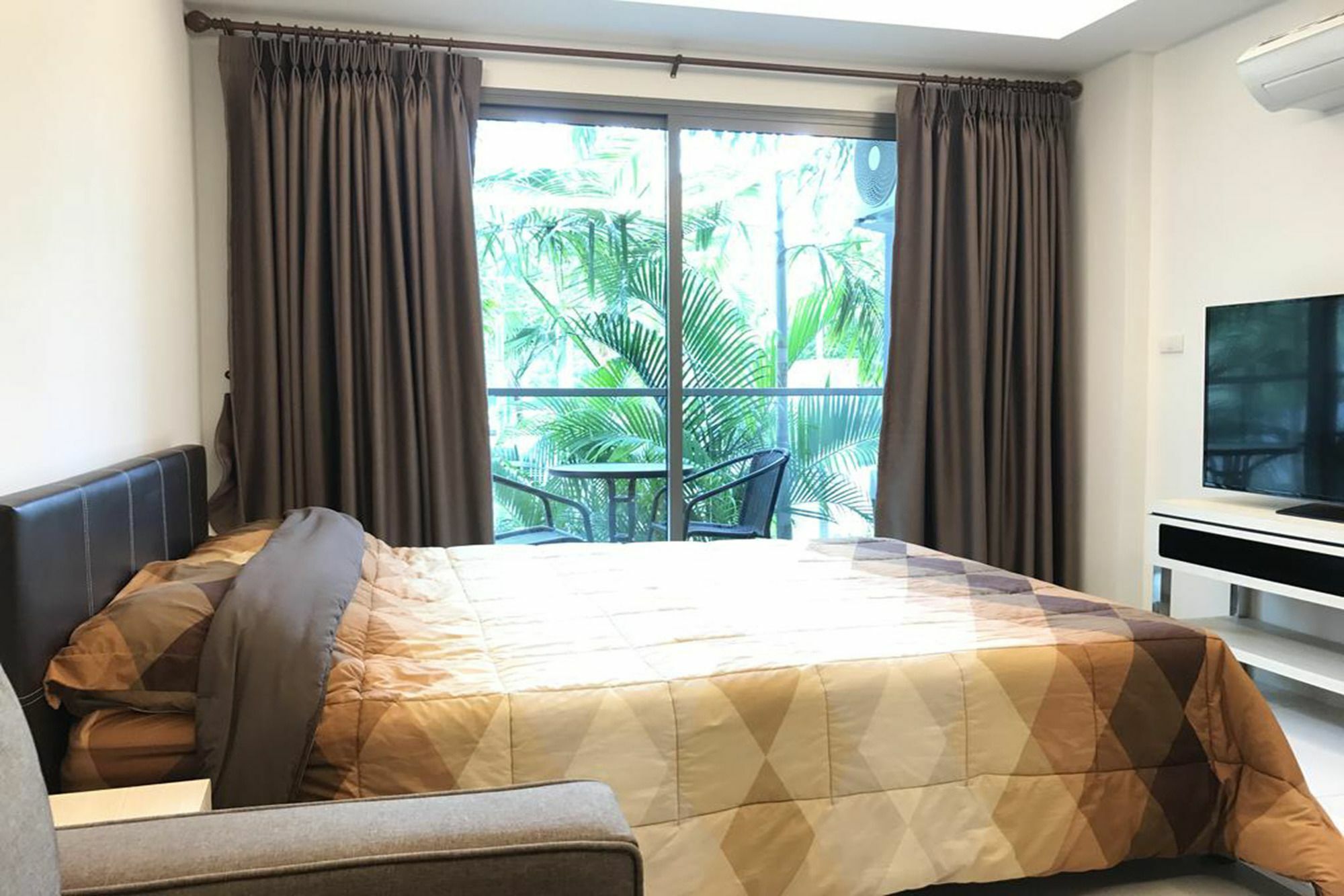 Club Royal Wongamat Lägenhet Pattaya Exteriör bild